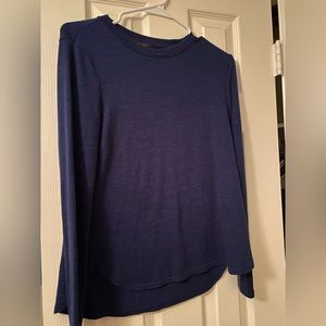 Women’s Dark Blue Banana Republic Luxespun long sleeve shirt | Size S